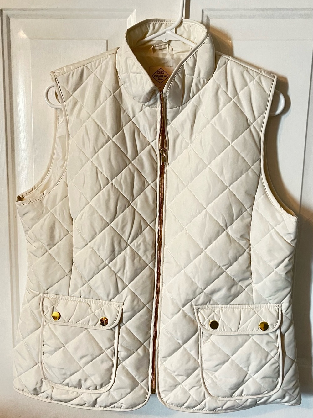 St. John's Bay Cream Quilted Sleeveless Vest with Gold-Tone Snaps